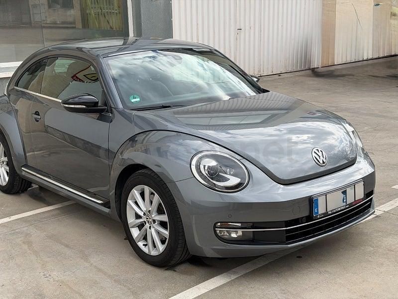 Usado VW Beetle Edition 160 CV (117 kW) 2012 Gris / plata Utilitario