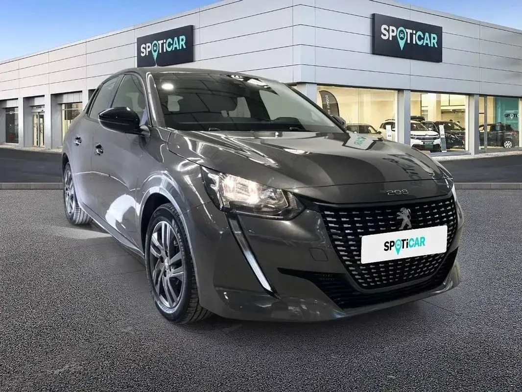 Usado Peugeot 208 Active 102 HP (75 kW) 2022 Cinzento Citadino