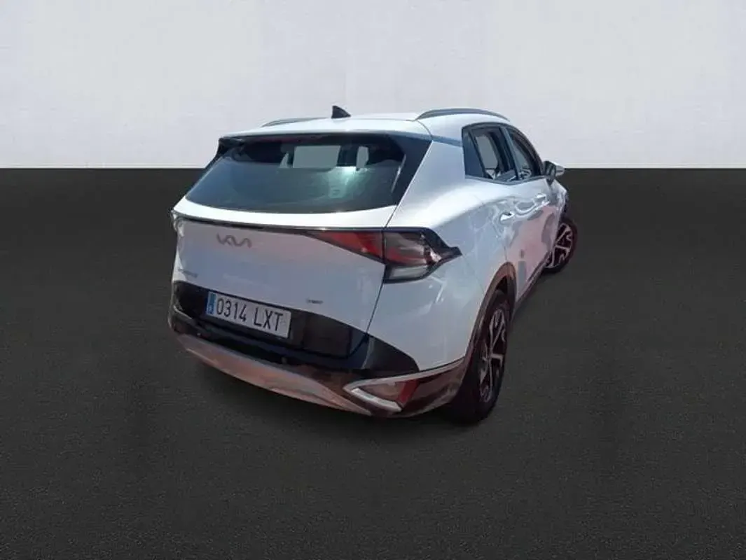 Usado Kia Sportage 239 CV (175 kW) 2022 Blanco SUV