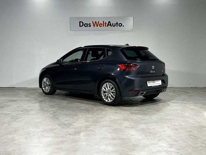 Usado Seat Ibiza FR 115 CV (84 kW) 2025 Gris Utilitario