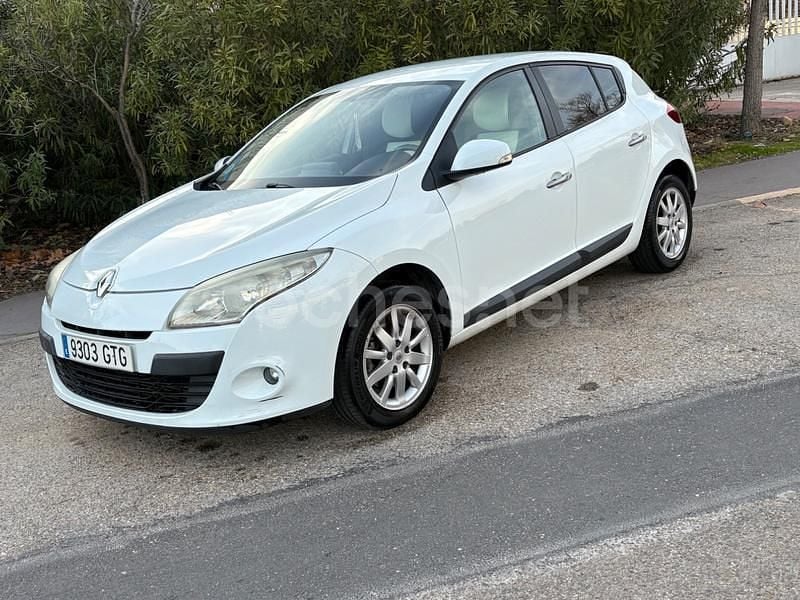 Usado Renault Mégane 85 CV (62 kW) 2010 Blanco Berlina