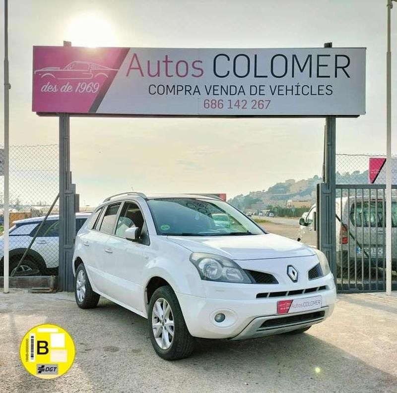 Usado Renault Koleos Dynamique 150 CV (110 kW) 2010 Blanco SUV