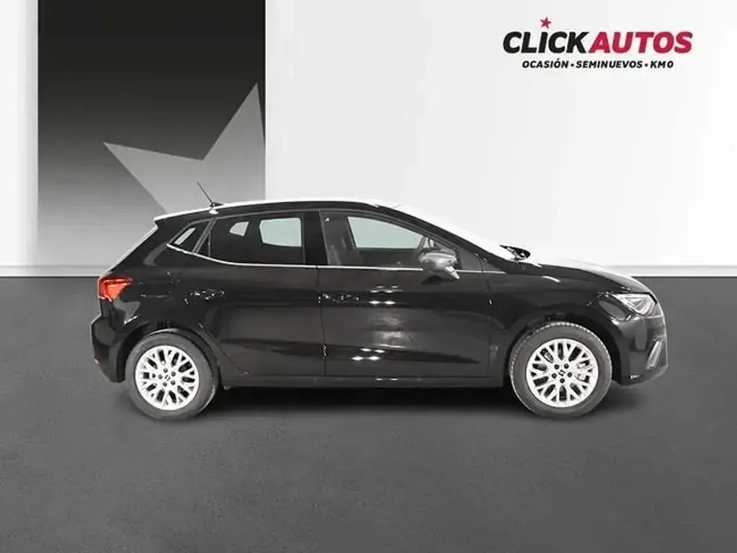 Usado Seat Ibiza XCELLENCE 116 CV (85 kW) 2025 Negro Utilitario