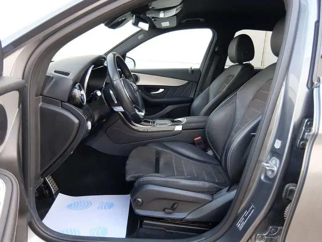 Usado Mercedes GLC200 163 CV (119 kW) 2021 Gris SUV