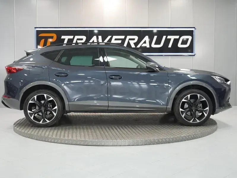 Usado Cupra Formentor 150 CV (110 kW) 2023 Gris / plata SUV