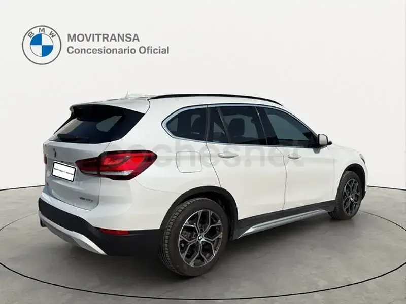 Usado BMW X1 Comfort Edition 220 CV (161 kW) 2021 Blanco SUV