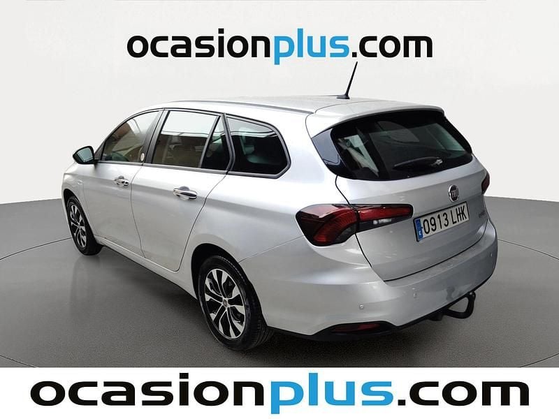 Usado Fiat Tipo Mirror 95 CV (69 kW) 2020 Gris Familiar