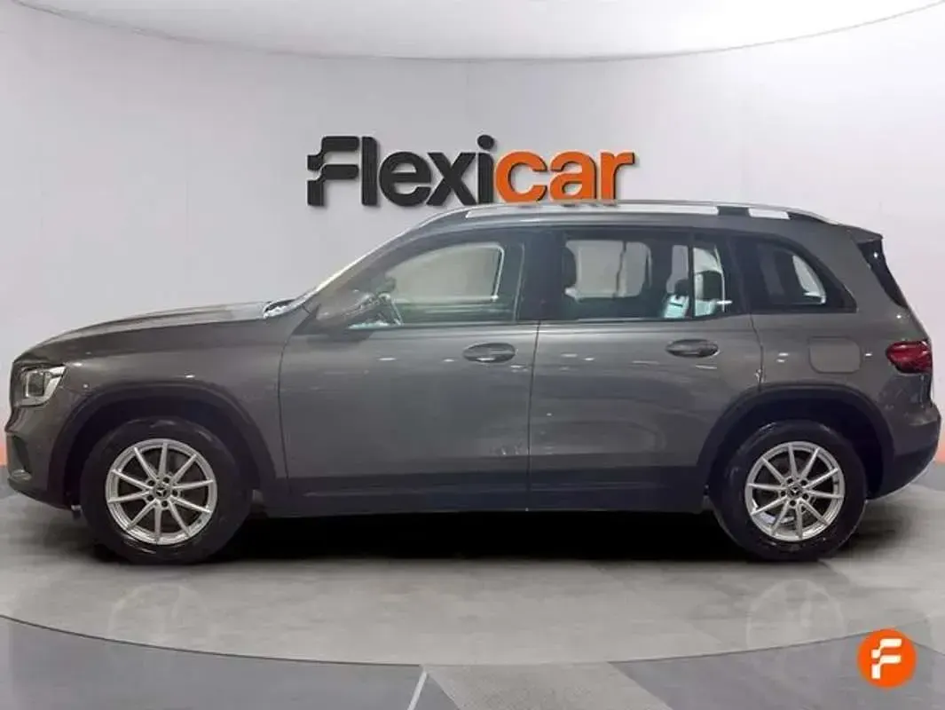 Usado Mercedes GLB200 150 CV (110 kW) 2021 Gris SUV
