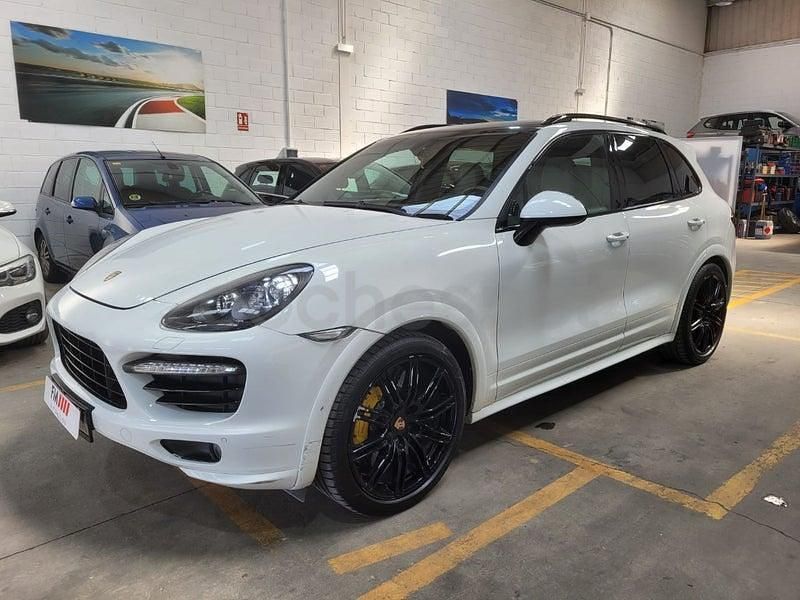 Usado Porsche Cayenne 420 CV (308 kW) 2013 Blanco SUV