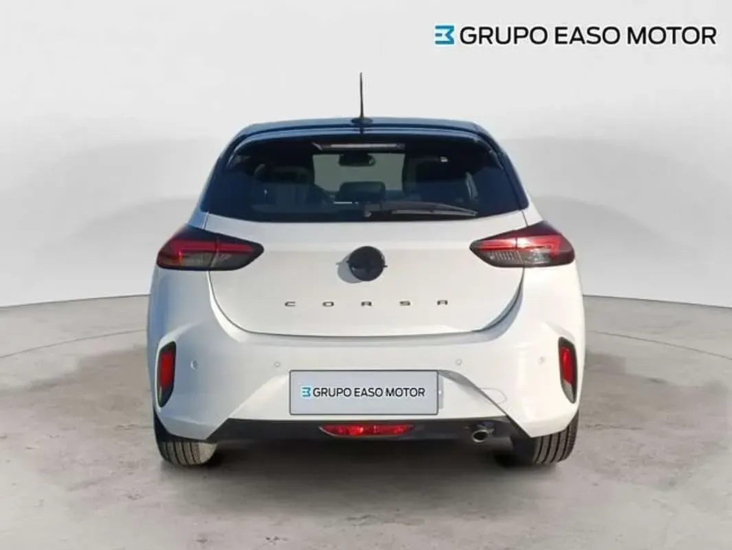 Usado Opel Corsa S 101 CV (74 kW) 2023 Blanco Utilitario