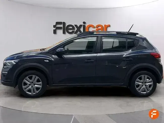 Käytetty Dacia Sandero Comfort 101 HP (74 kW) 2022 Harmaa
