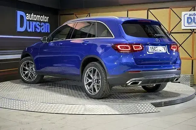 Usado Mercedes GLC300 320 CV (235 kW) 2022 Azul SUV