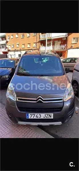 Usado Citroën Berlingo PureTech 110 CV (80 kW) 2018 Marrón Monovolumen