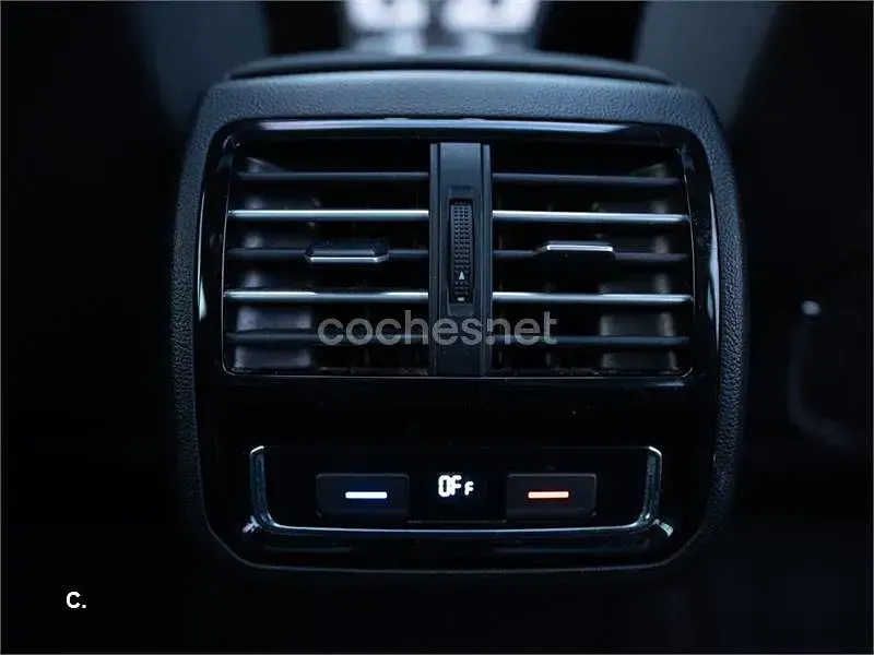 Usado VW Passat Advance 150 CV (110 kW) 2018 Negro Familiar