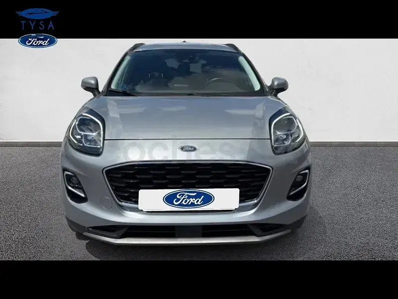 Usado Ford Puma Titanium 125 CV (91 kW) 2022 Gris / plata SUV