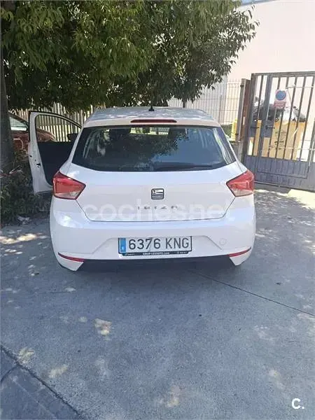 Usado Seat Ibiza Reference 95 CV (69 kW) 2019 Blanco Utilitario