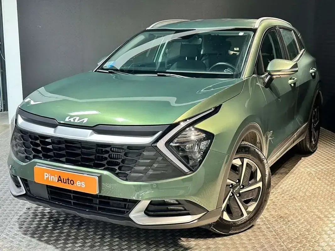 Usado Kia Sportage 230 CV (169 kW) 2022 Verde SUV