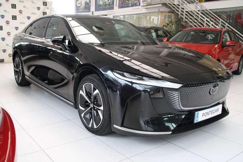 Negro Usado 2025 Mazda 6e Takumi-Line Berlina | 37.500 € (Super precio) - Imagen 1/4