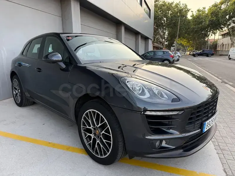 Usado Porsche Macan 252 CV (185 kW) 2018 Gris / plata SUV