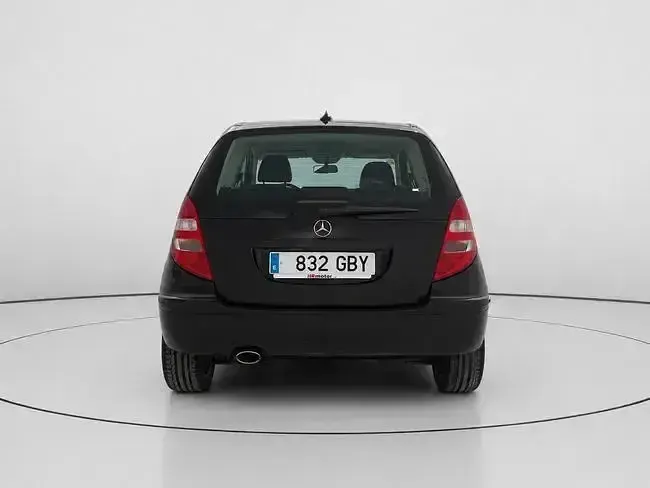 Usado Mercedes A150 Classic 95 CV (69 kW) 2008 Negro Monovolumen