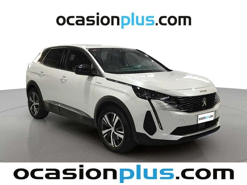 Usado Peugeot 3008 Allure 156 CV (114 kW) 2023 Blanco Monovolumen