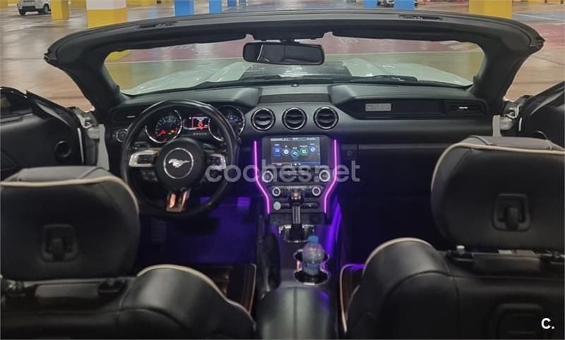Usado Ford Mustang GT 450 CV (330 kW) 2018 Blanco Descapotable