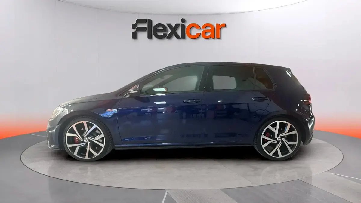 Usado VW Golf VII GTI 245 CV (180 kW) 2017 Azul Utilitario