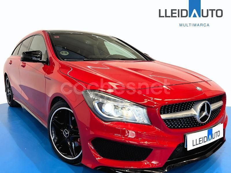 Rojo Usado 2016 Mercedes CLA200 Shooting Brake AMG line Familiar | 16.990 € (Buen precio) - Imagen 1/4