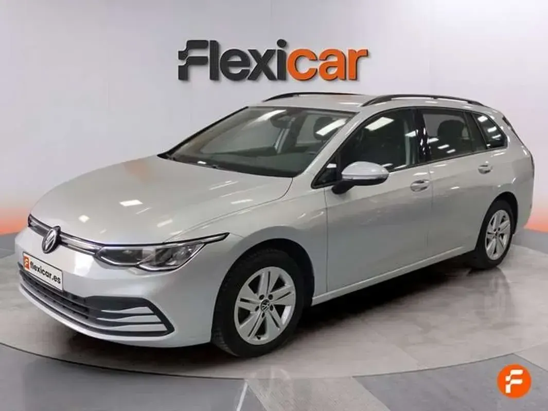 Occasion VW Golf VIII Life 150 PK (110 kW) 2022 Grijs Stationwagen