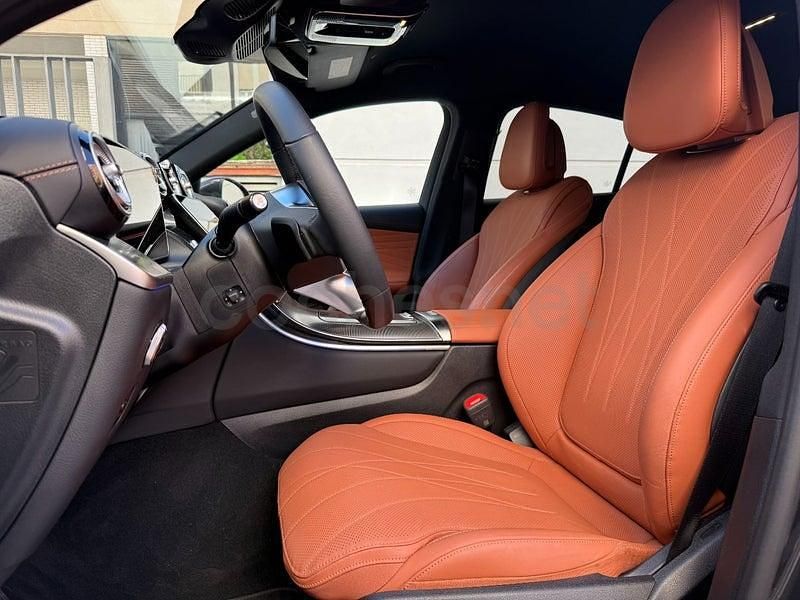 Usado Mercedes GLC300e 333 CV (244 kW) 2025 Gris Coupe