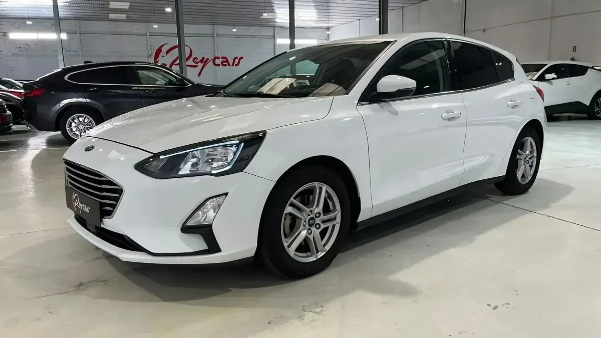 Usado Ford Focus Trend+ 120 CV (88 kW) 2020 Blanco Utilitario