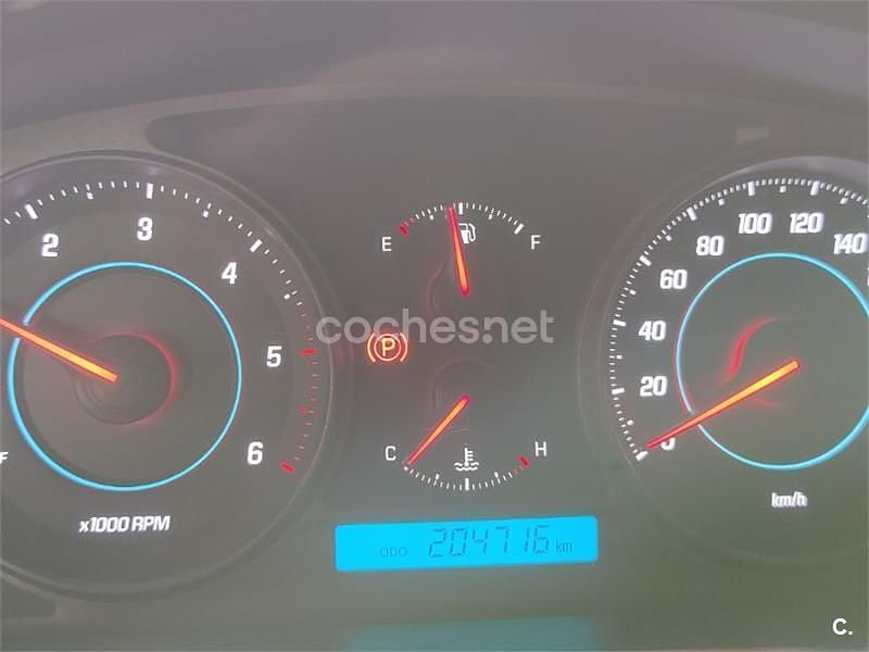 Usado Chevrolet Captiva LT 163 CV (119 kW) 2012 Blanco SUV