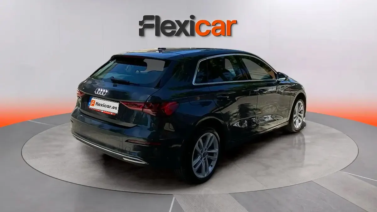Usado Audi A3 Premium 110 CV (80 kW) 2023 Gris Berlina