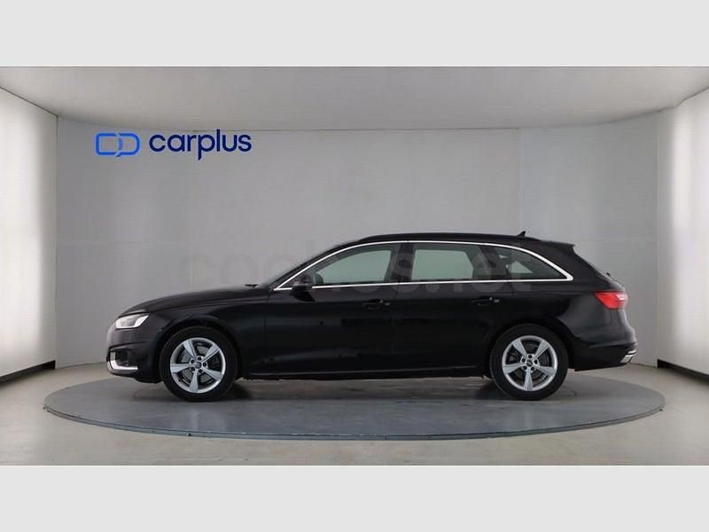 Usado Audi A4 Advanced Plus 136 CV (100 kW) 2020 Negro Familiar