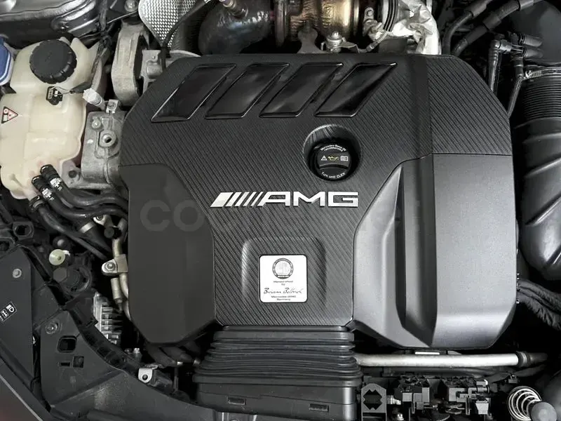 Usado Mercedes A45 AMG 421 CV (309 kW) 2020 Gris / plata Berlina