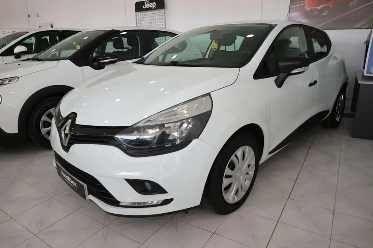 Usado Renault Clio Business 90 CV (66 kW) 2019 Blanco Utilitario