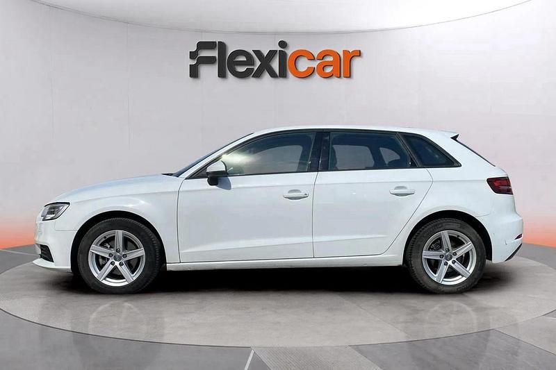 Usado Audi A3 Premium 117 CV (86 kW) 2018 Blanco Berlina