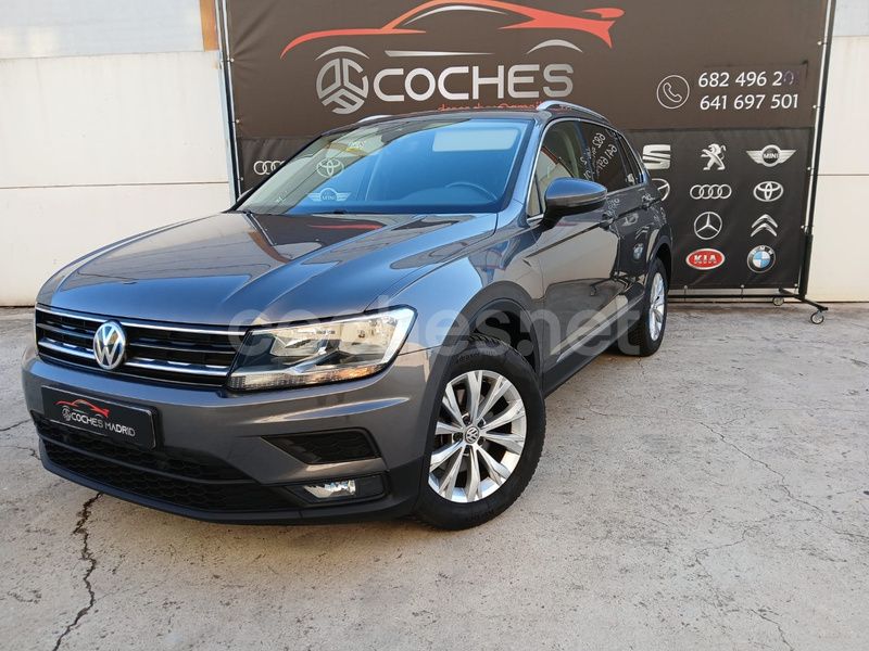 Gris / plata Usado 2020 VW Tiguan Life SUV | 20.700 € (Super precio) - Imagen 1/4