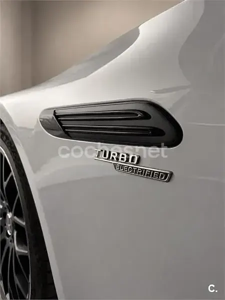 Usado Mercedes SL43 AMG 381 CV (280 kW) 2023 Gris / plata Descapotable