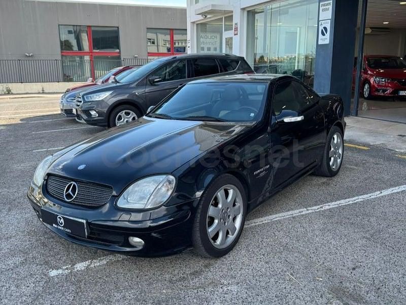 Usado Mercedes SLK230 197 CV (144 kW) 2002 Negro Descapotable