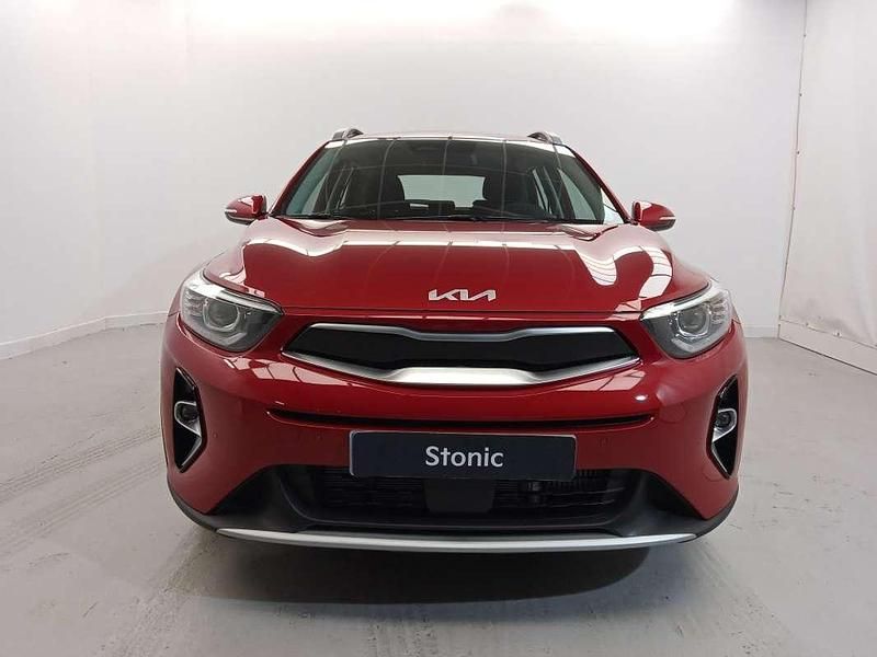 Rojo Usado 2024 Kia Stonic SUV | 17.400 € (Precio justo) - Imagen 1/4