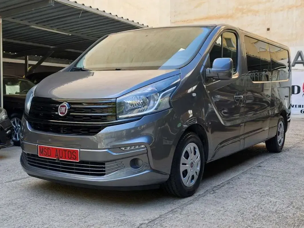 Usado Fiat Talento 125 CV (91 kW) 2017 Gris Monovolumen