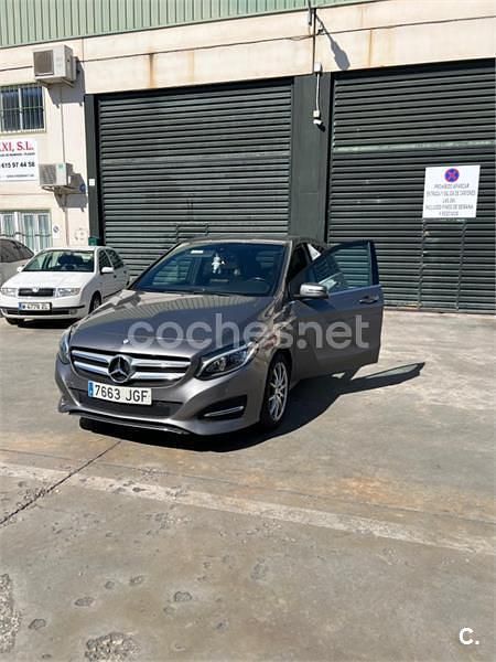 Gris / plata Usado 2015 Mercedes B200 AMG line Monovolumen | 12.000 € (Un poco caro) - Imagen 1/4