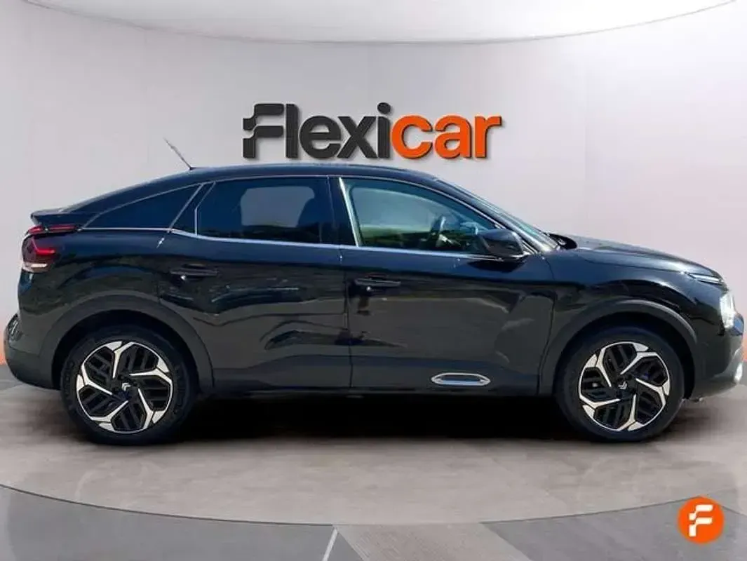 Usado Citroën C4 PureTech 131 CV (96 kW) 2022 Negro Utilitario
