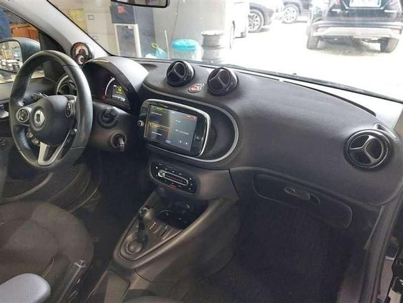 Usado Smart ForTwo Coupé 60 kW (82 CV) 2021 Blanco Coupe