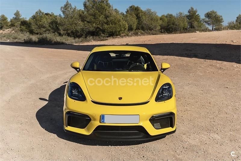 Usado Porsche 718 Cayman GT4 420 CV (308 kW) 2020 Amarillo Coupe
