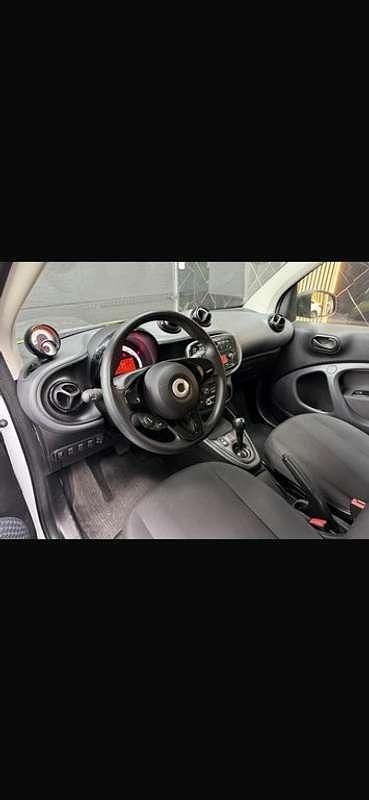 Usado Smart ForTwo Coupé 60 kW (82 CV) 2022 Amarillo Coupe