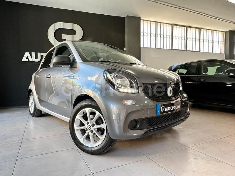 Usado Smart ForFour 71 CV (52 kW) 2018 Gris / plata Utilitario