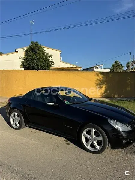 Usado Mercedes SLK200 163 CV (119 kW) 2008 Negro Descapotable