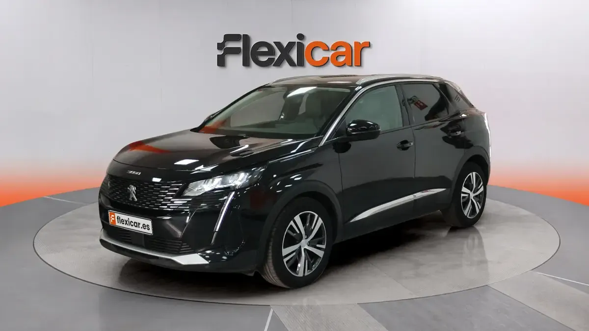 Usado Peugeot 3008 Allure 131 CV (96 kW) 2021 Negro SUV